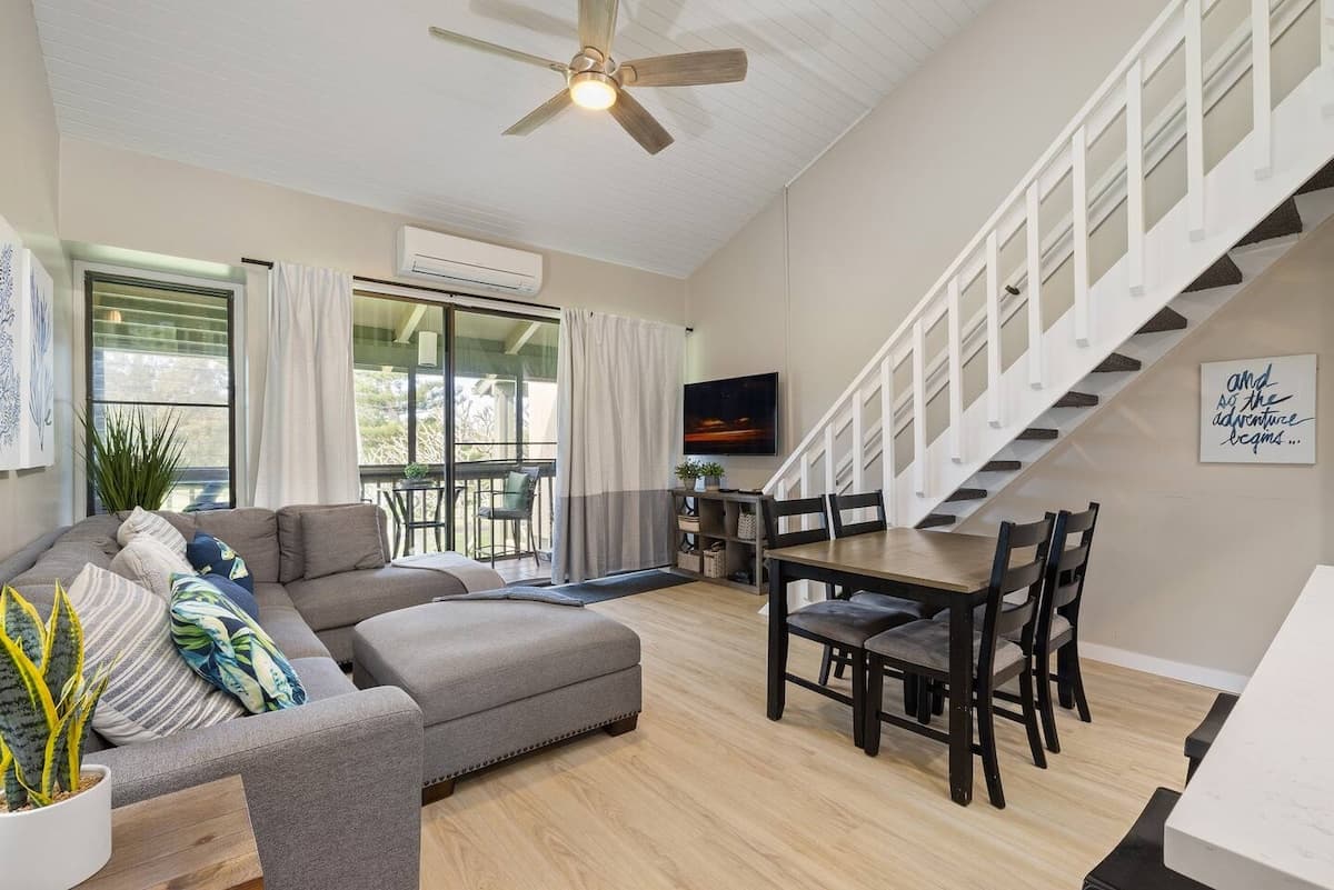 Condo in Kahuku · ★4.73 · 2 bedrooms · 3 beds · 2 private baths - Photo 5