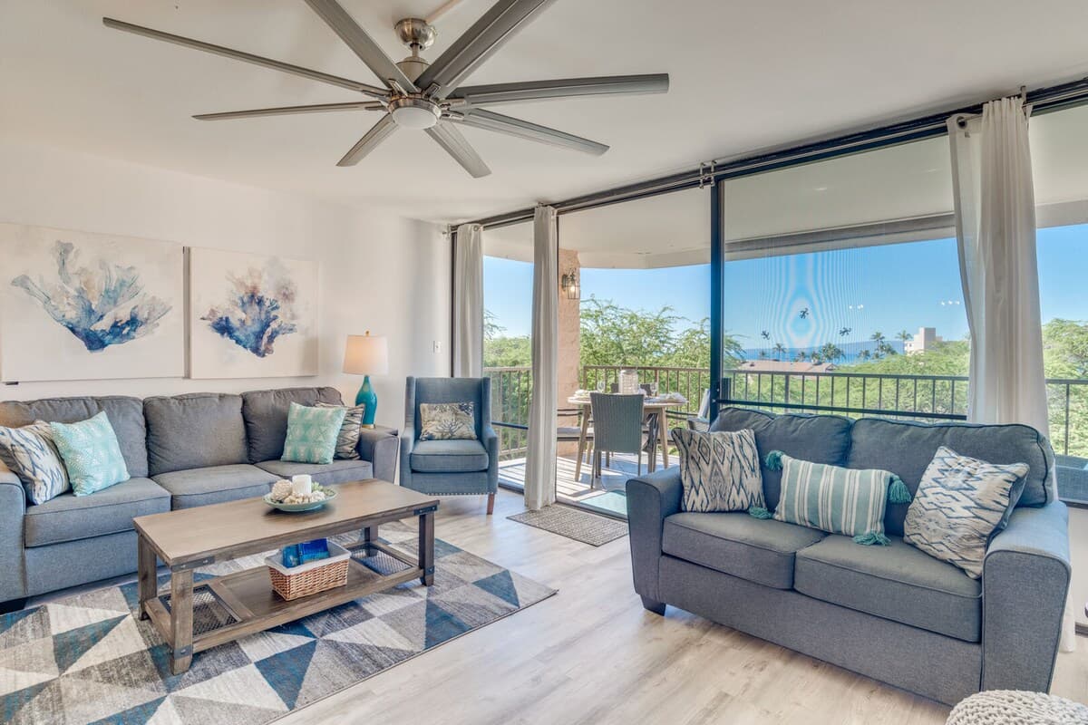 Condo in Kihei · ★4.87 · 1 bedroom · 2 beds · 1 private bath - Photo 2