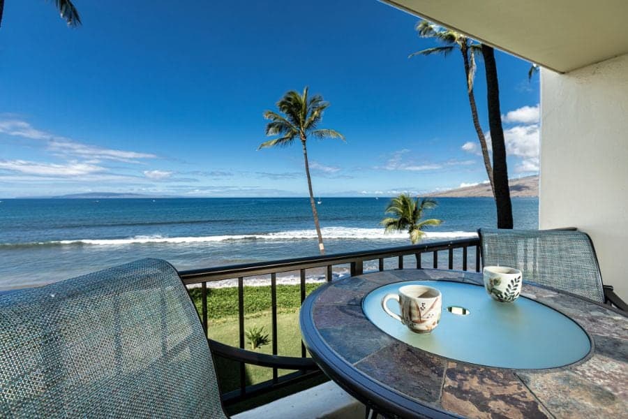 Condo in Kihei · ★4.77 · 1 bedroom · 2 beds · 1 private bath - Photo 2