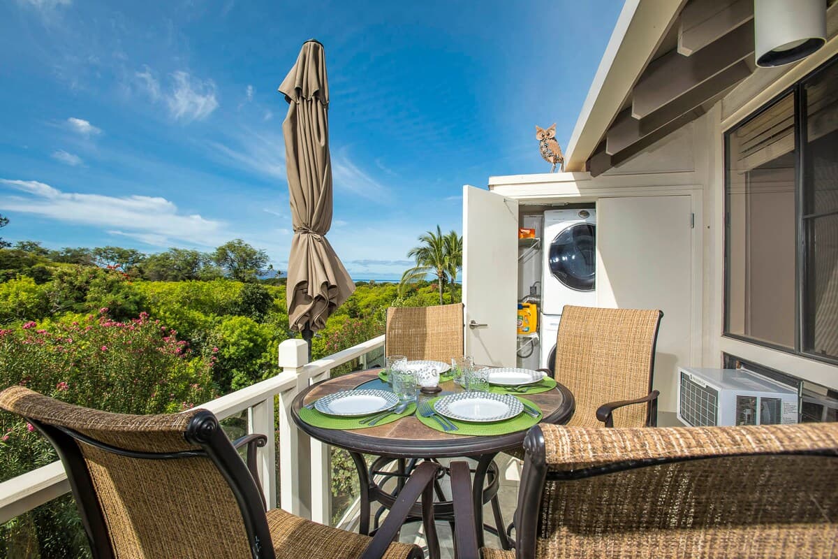 Condo in Wailea · ★4.6 · 2 bedrooms · 3 beds · 2 shared baths - Photo 2