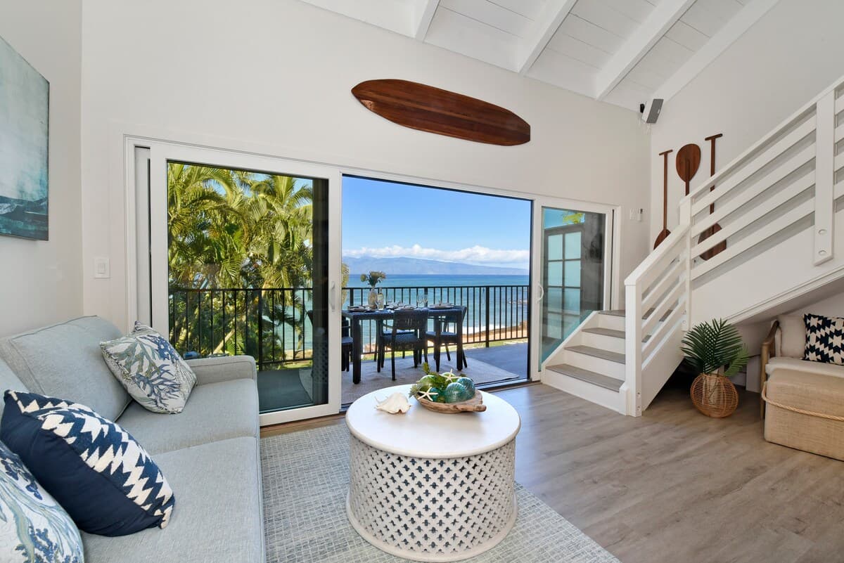 Condo in Lahaina · ★4.85 · 2 bedrooms · 4 beds · 1 bath - Photo 2