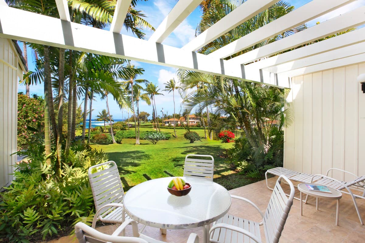 Condo in Koloa · ★5.0 · 1 bedroom · 1 bed · 2 baths - Photo 4