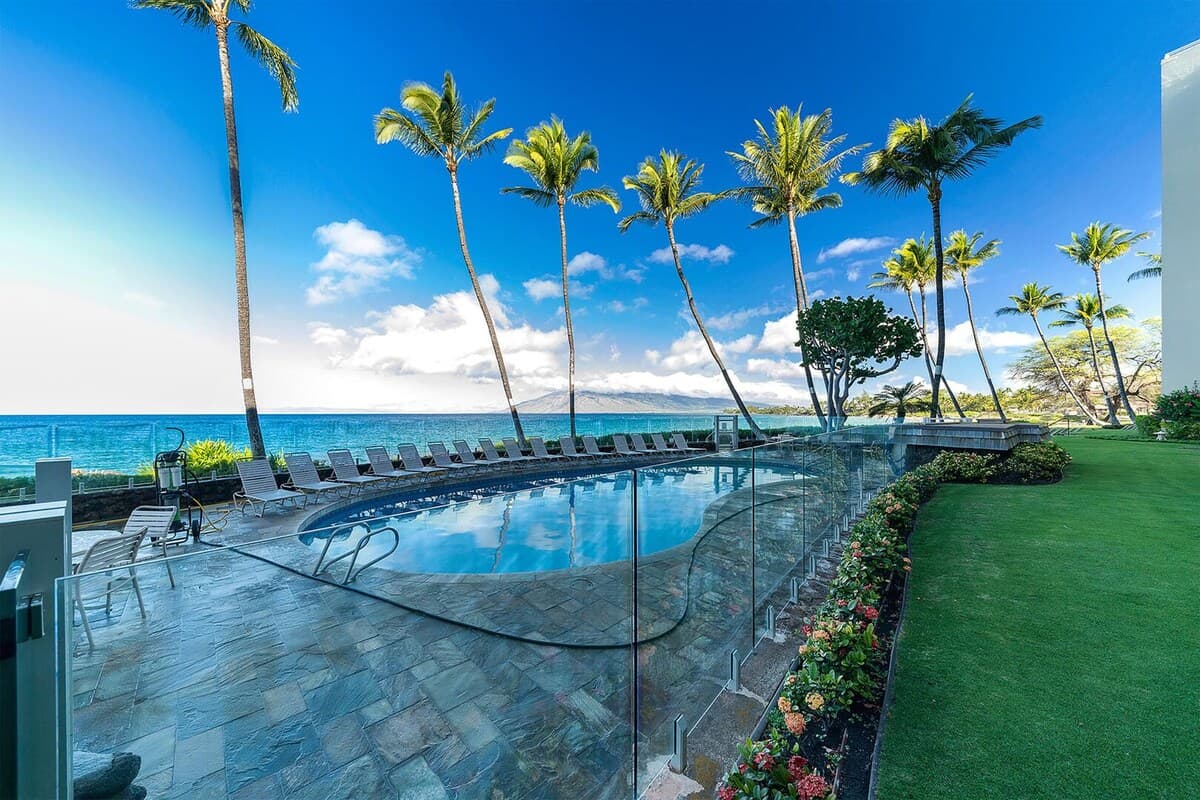 Royal Mauian 309, Direct Ocean Front, Split AC - Photo 5