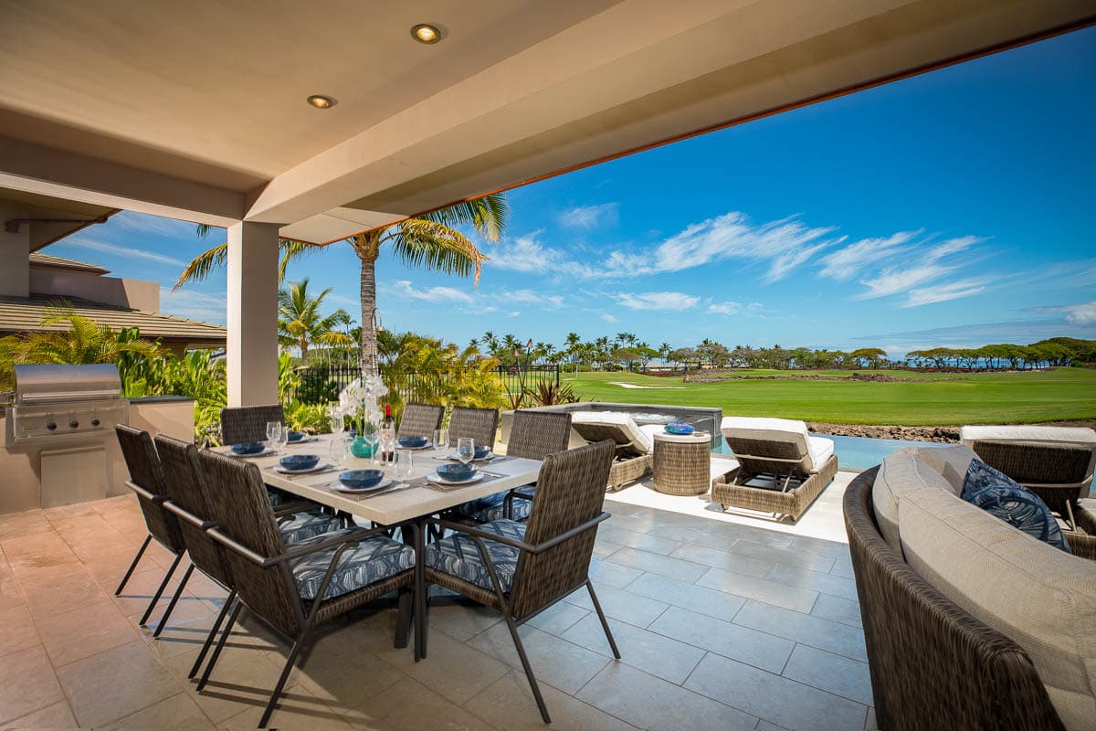 Home in Waimea · ★5.0 · 4 bedrooms · 6 beds · 4.5 baths - Photo 2
