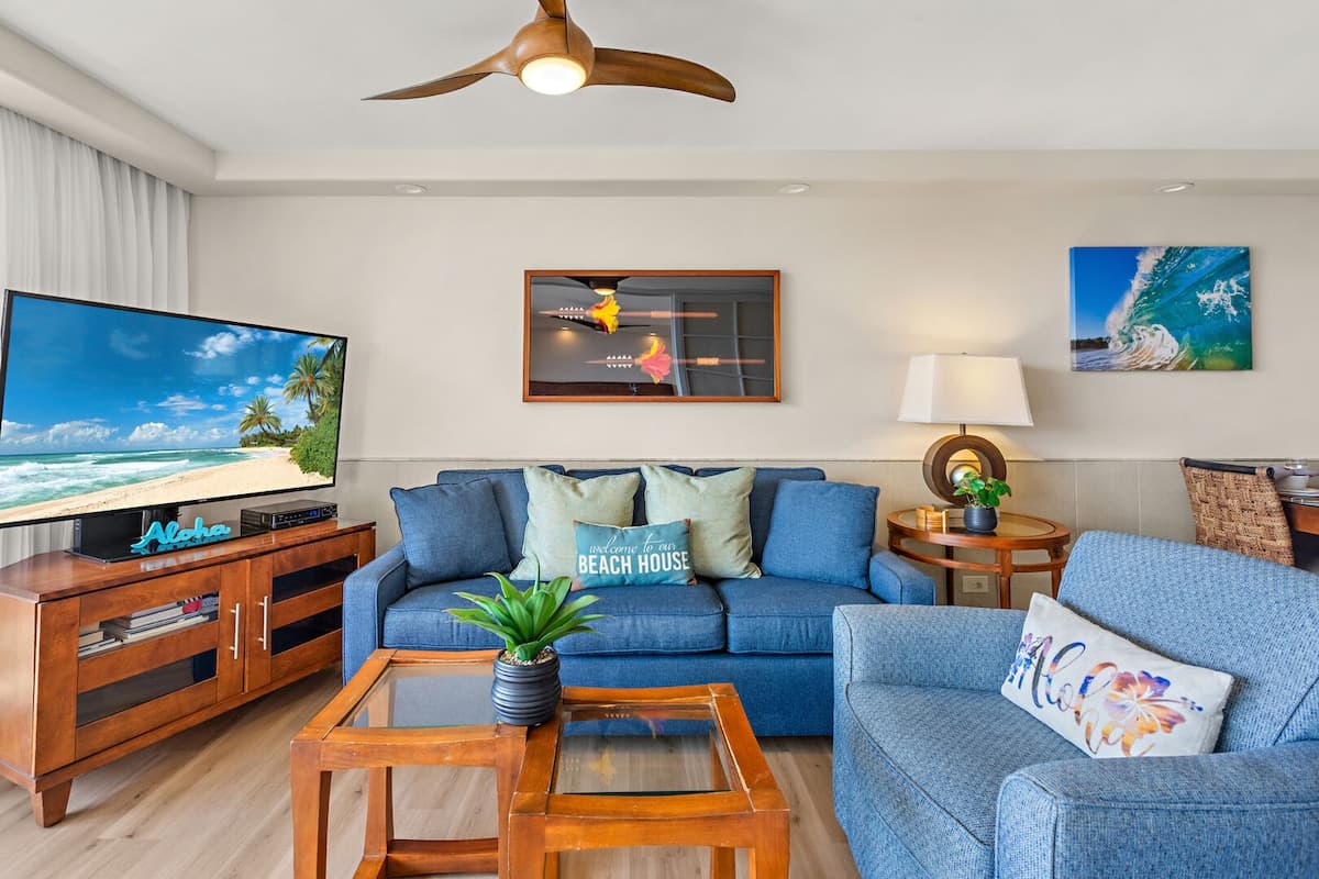 Condo in Kihei · ★4.81 · 2 bedrooms · 3 beds · 2 baths - Photo 5