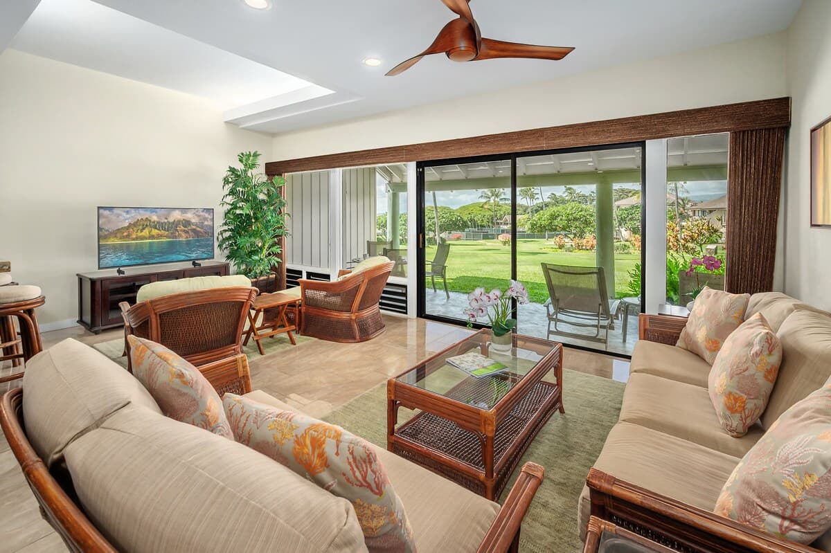Condo in Koloa · ★5.0 · 2 bedrooms · 3 beds · 2 baths - Photo 2