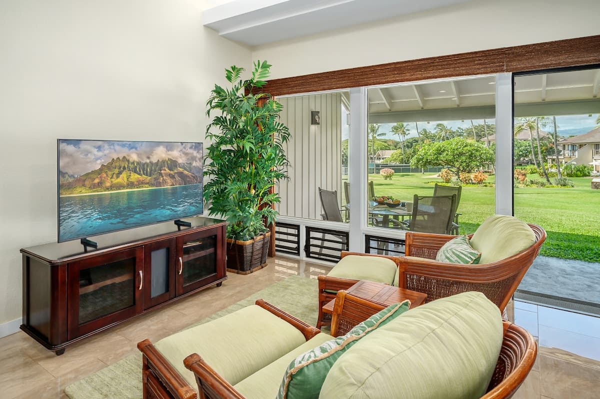 Condo in Koloa · ★5.0 · 2 bedrooms · 3 beds · 2 baths - Photo 3