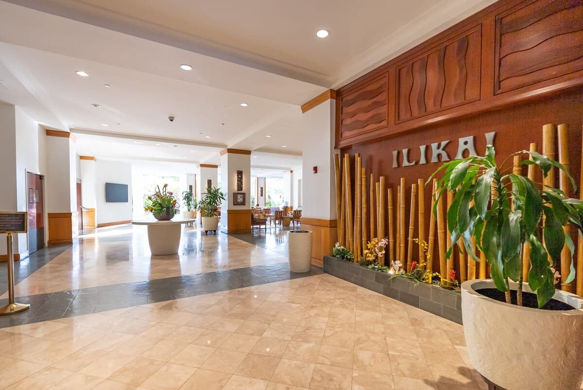 Condo in Honolulu · ★4.82 · 1 bedroom · 2 beds · 1 private bath - Photo 3