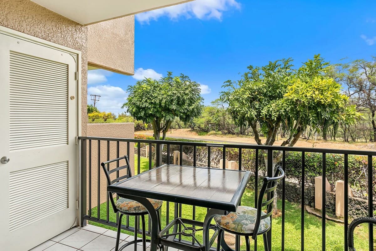 Condo in Kihei · ★4.94 · 1 bedroom · 2 beds · 2 private baths - Photo 3