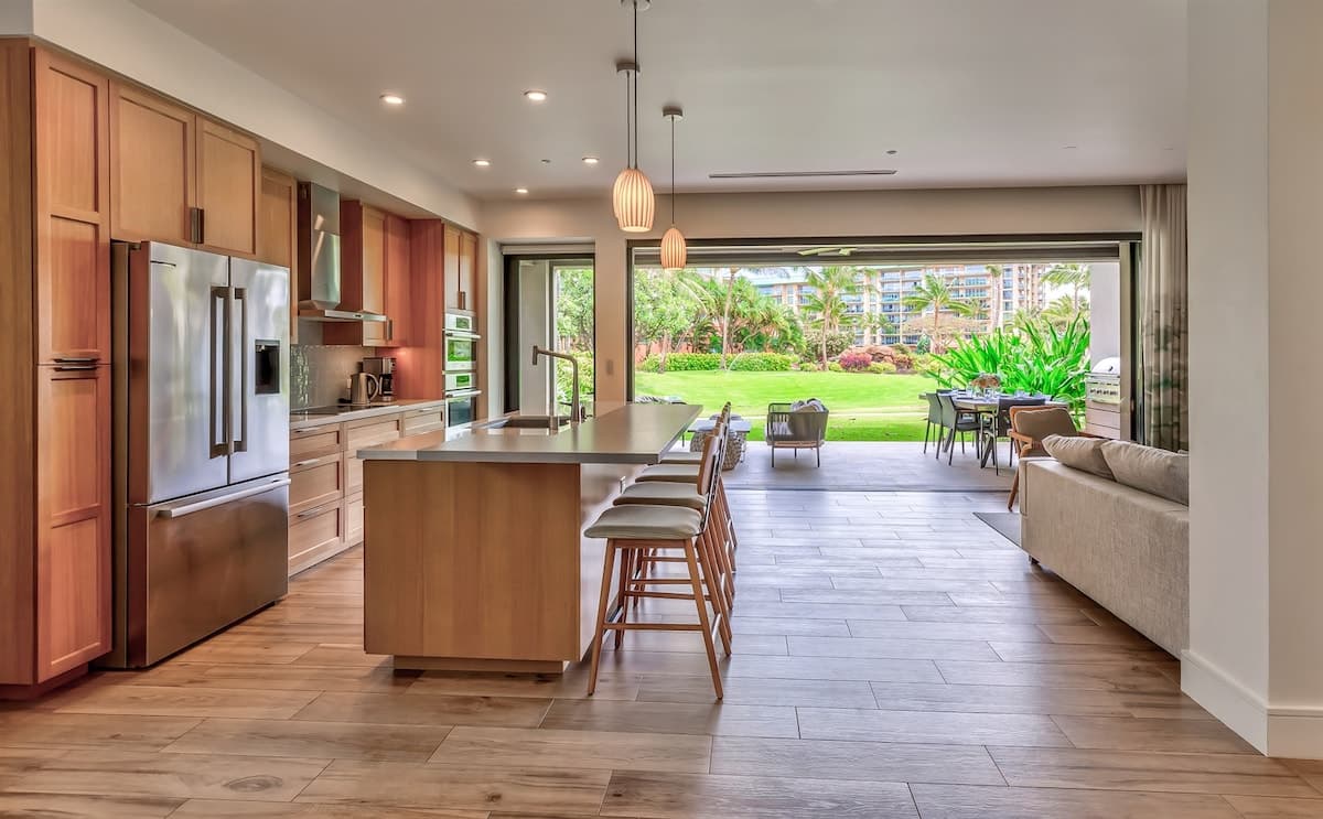Villa in Lahaina · ★4.92 · 3 bedrooms · 4 beds · 3 baths - Photo 2