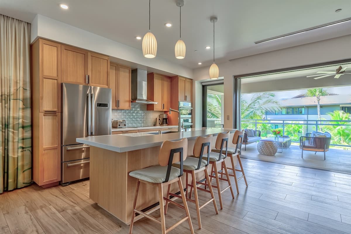 Villa in Lahaina · ★4.97 · 3 bedrooms · 4 beds · 3 baths - Photo 5