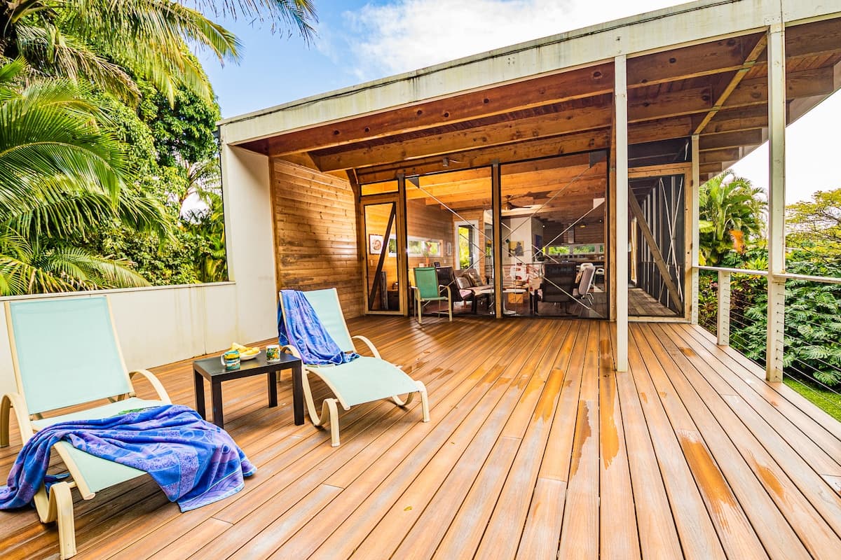 Home in Pahoa · ★4.97 · 2 bedrooms · 2 beds · 2.5 baths - Photo 5