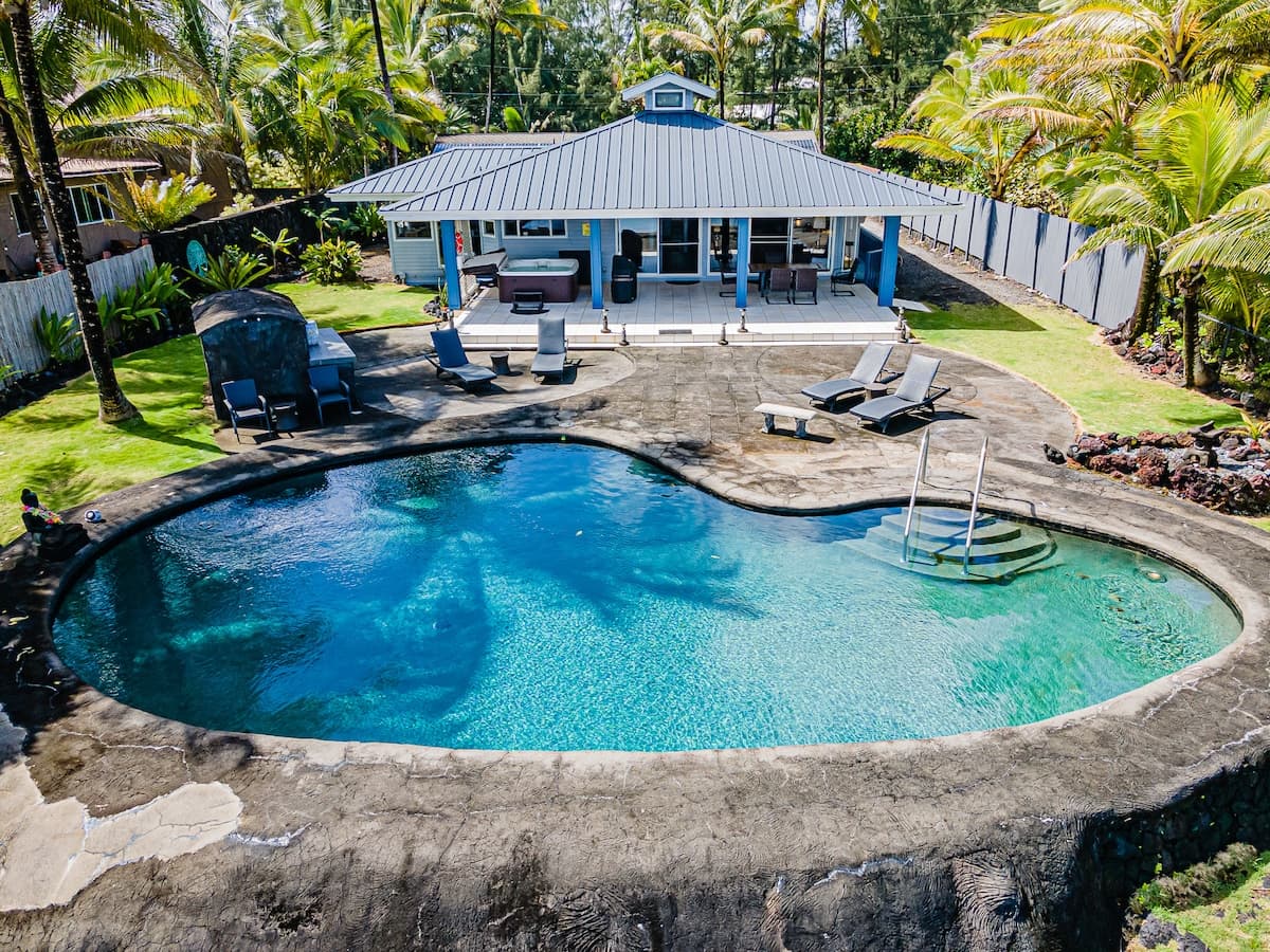 Home in Keaau · ★4.91 · 2 bedrooms · 3 beds · 2 baths - Photo 1