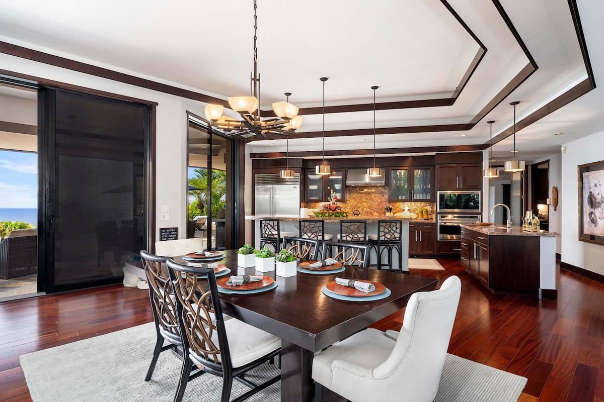 Home in Kailua-Kona · ★4.94 · 3 bedrooms · 3 beds · 3.5 baths - Photo 5