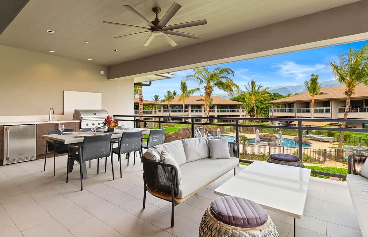 Condo in Lahaina · ★4.86 · 3 bedrooms · 4 beds · 3 baths - Photo 1