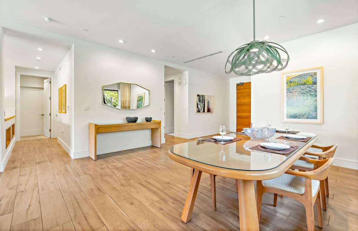 Condo in Lahaina · ★5.0 · 3 bedrooms · 4 beds · 3 baths - Photo 5