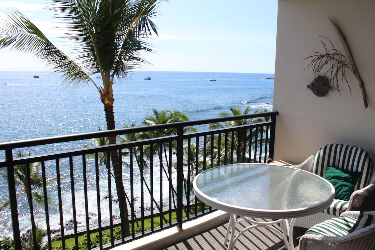 Condo in Kailua-Kona · ★5.0 · 1 bedroom · 1 bed · 2 private baths - Photo 3