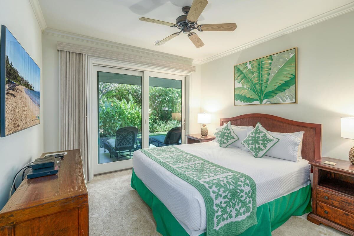 Condo in Kihei · ★4.85 · 3 bedrooms · 5 beds · 3.5 private baths - Image 27
