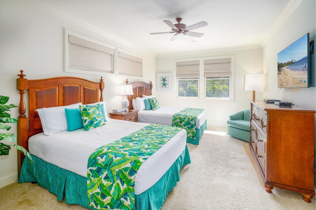 Condo in Kihei · ★4.85 · 3 bedrooms · 5 beds · 3.5 private baths - Image 30