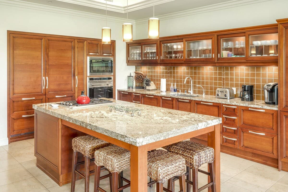 Condo in Kihei · ★4.85 · 3 bedrooms · 5 beds · 3.5 private baths - Image 14