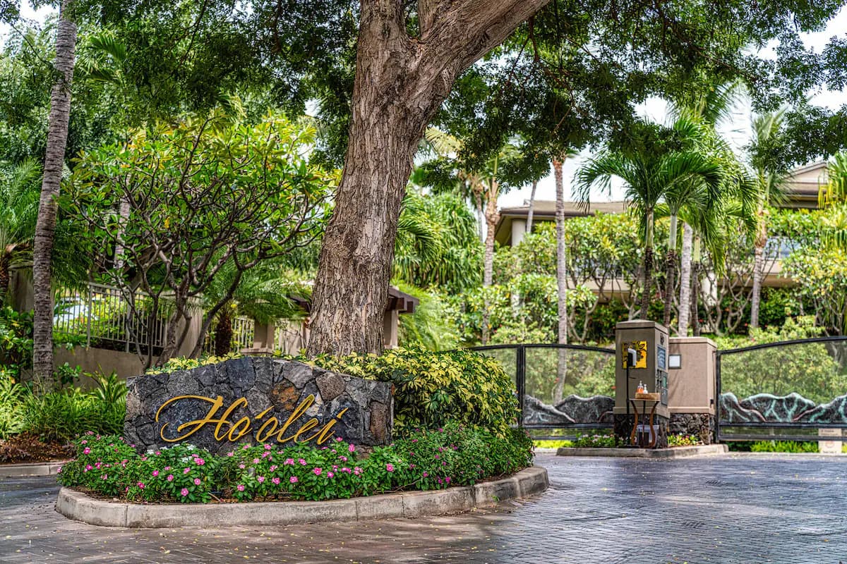 Condo in Kihei · ★4.85 · 3 bedrooms · 5 beds · 3.5 private baths - Image 6