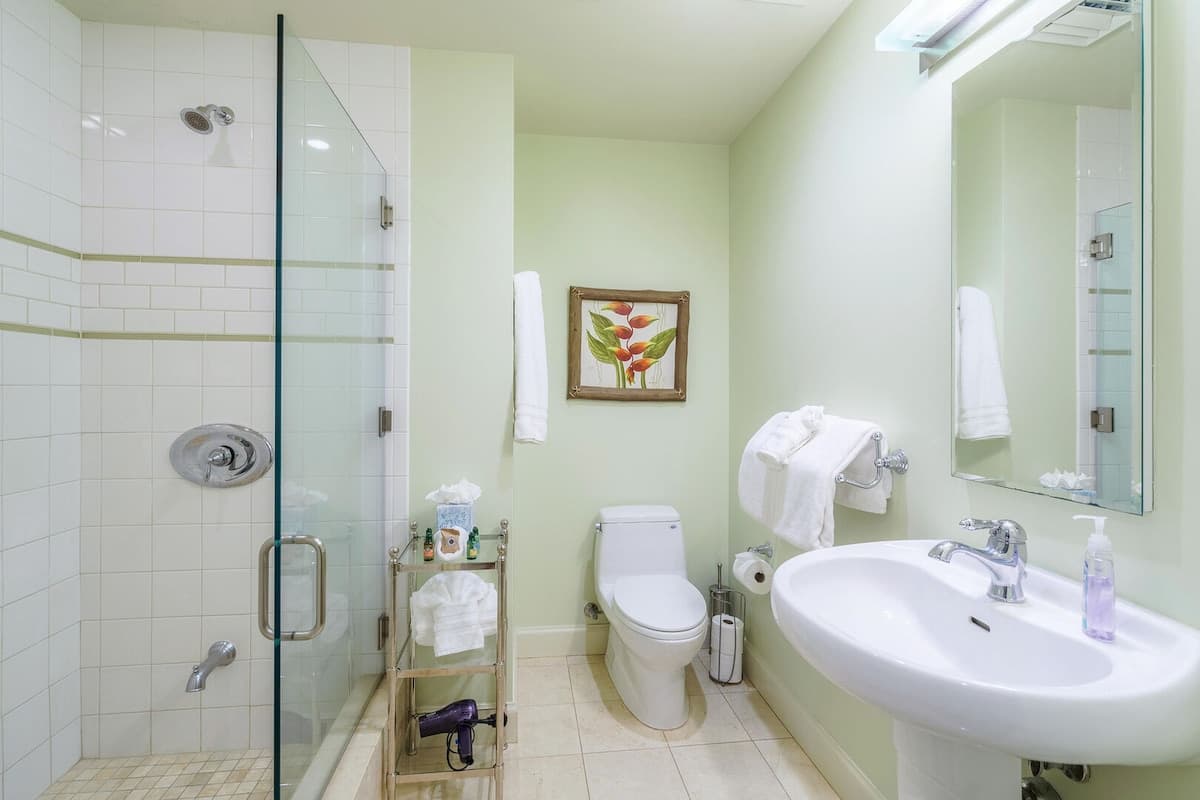 Condo in Kihei · ★4.85 · 3 bedrooms · 5 beds · 3.5 private baths - Image 29