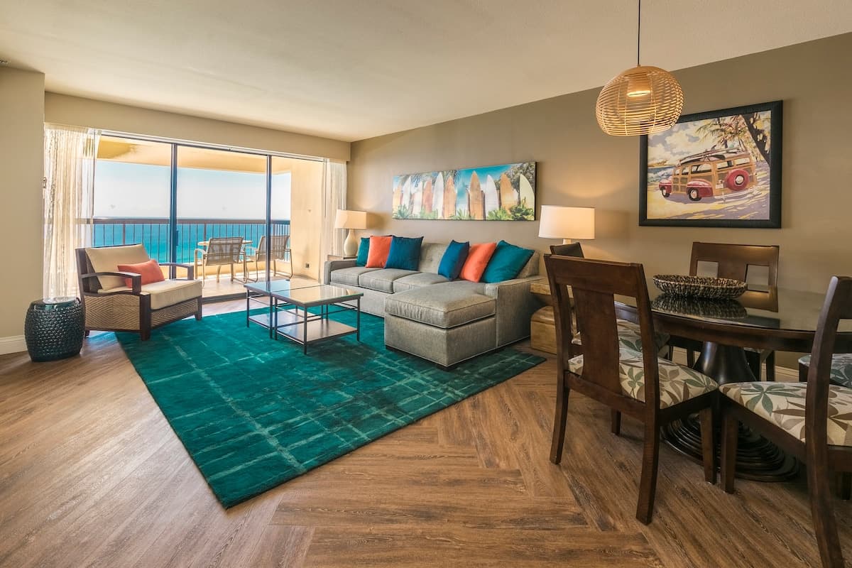 Condo in Honolulu · ★4.67 · 2 bedrooms · 4 beds · 2 shared baths - Photo 5