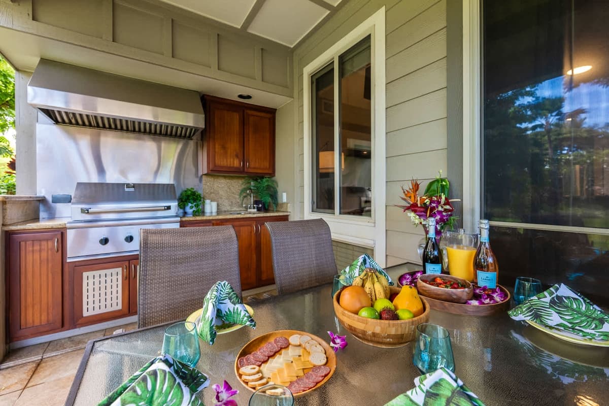 Townhouse in Waimea · ★4.85 · 3 bedrooms · 5 beds · 3 private baths - Photo 3