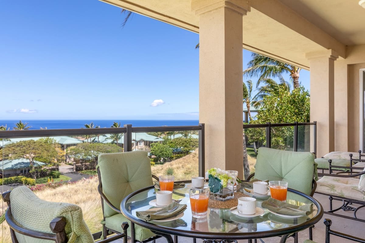 Condo in Waimea · ★5.0 · 2 bedrooms · 3 beds · 2 baths - Photo 1