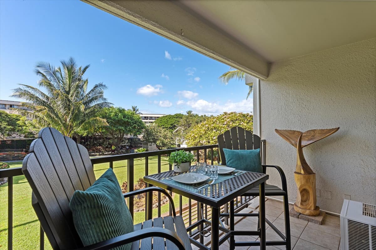 Condo in Kihei · ★4.64 · 1 bedroom · 1 bed · 1 shared bath - Photo 1