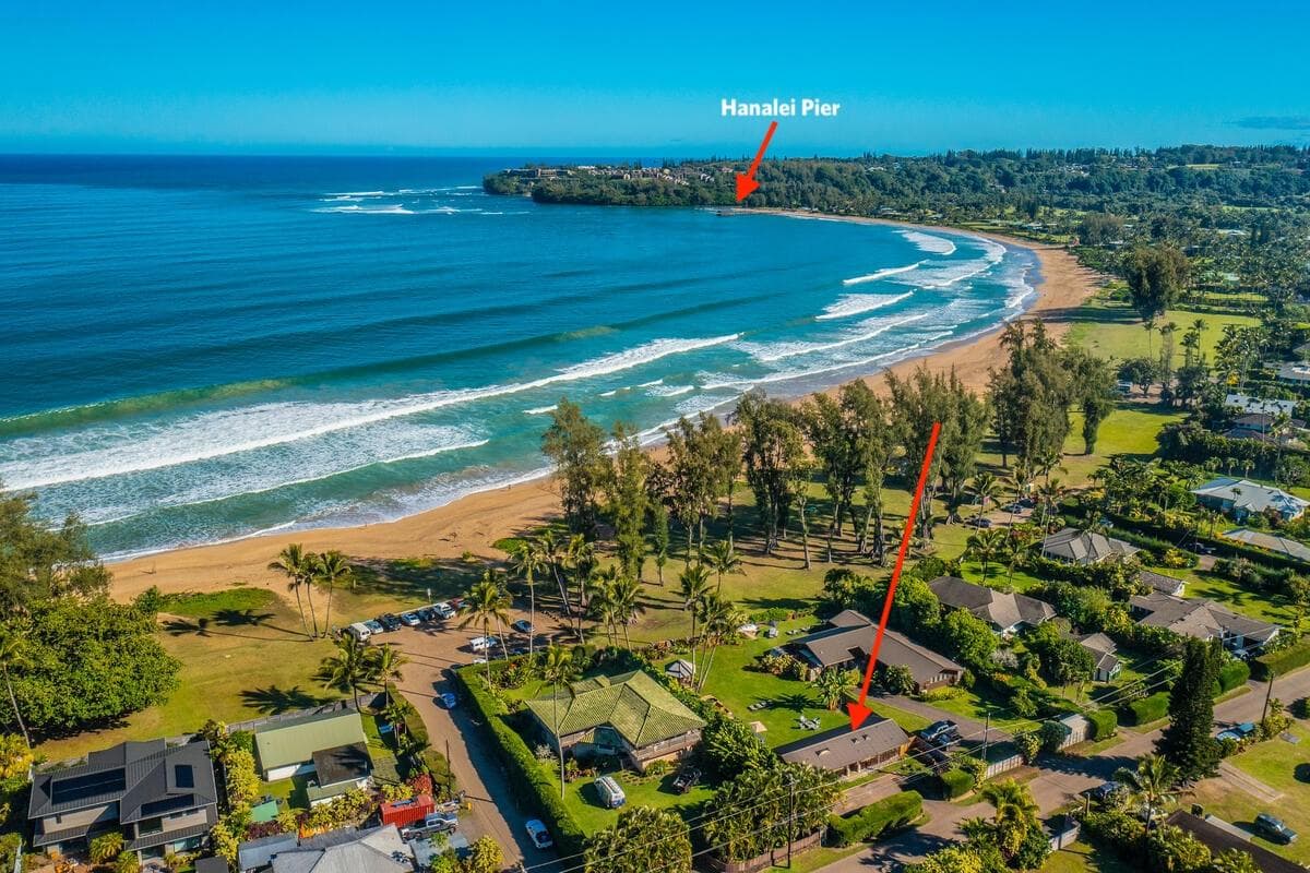 Home in Hanalei · ★5.0 · 2 bedrooms · 4 beds · 2 baths - Photo 1