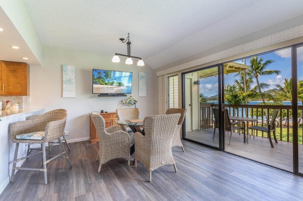 Condo in Kapaa · ★4.71 · 1 bedroom · 1 bed · 1.5 baths - Photo 4