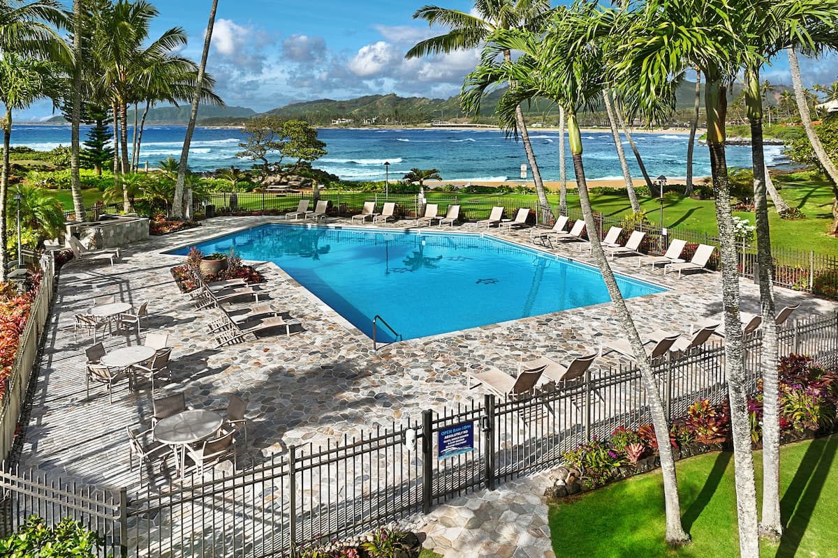 Condo in Kapaa · ★4.88 · 1 bedroom · 2 beds · 1 bath - Photo 5