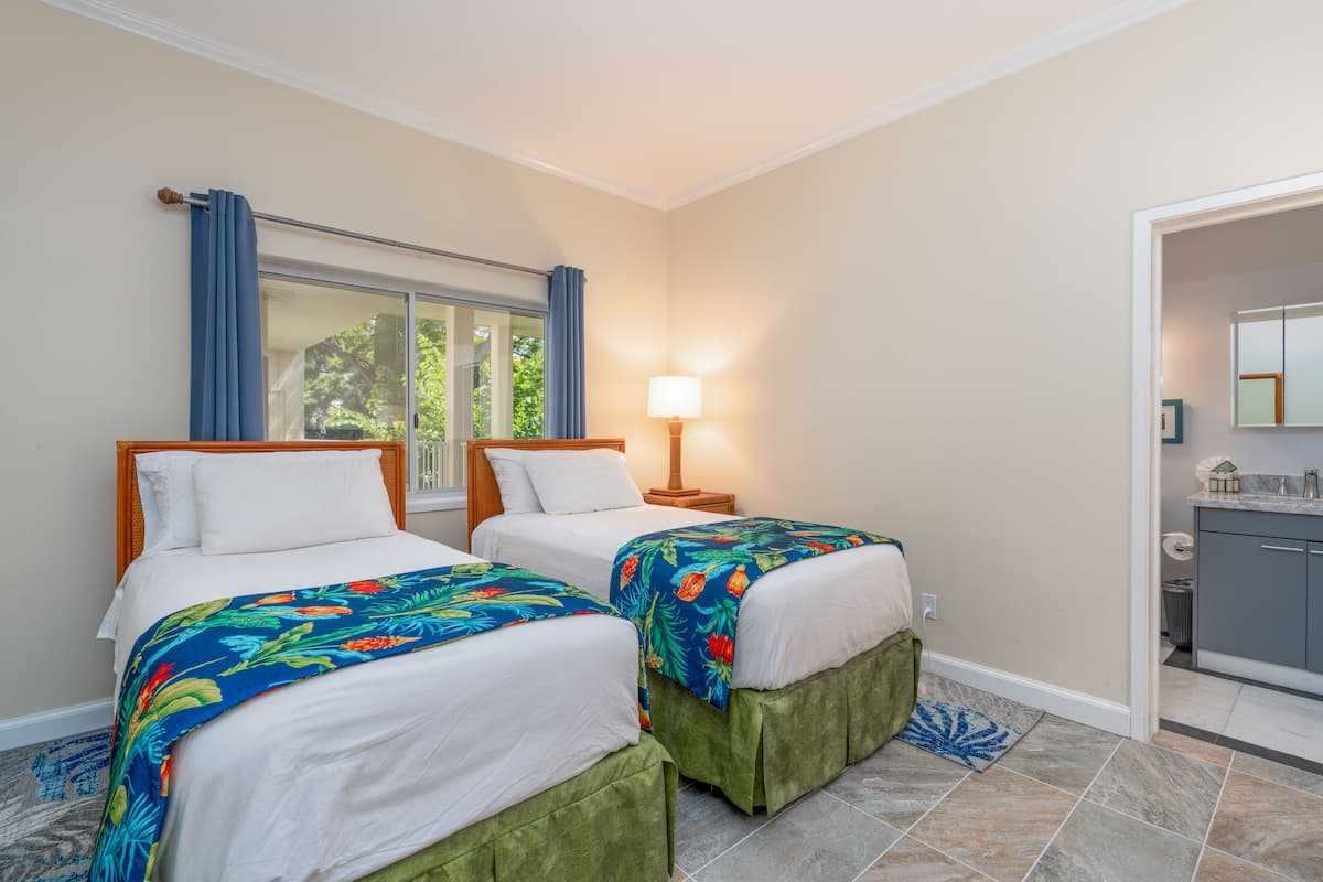 Condo in Waikoloa Village · ★4.85 · 2 bedrooms · 4 beds · 2.5 baths - Photo 5