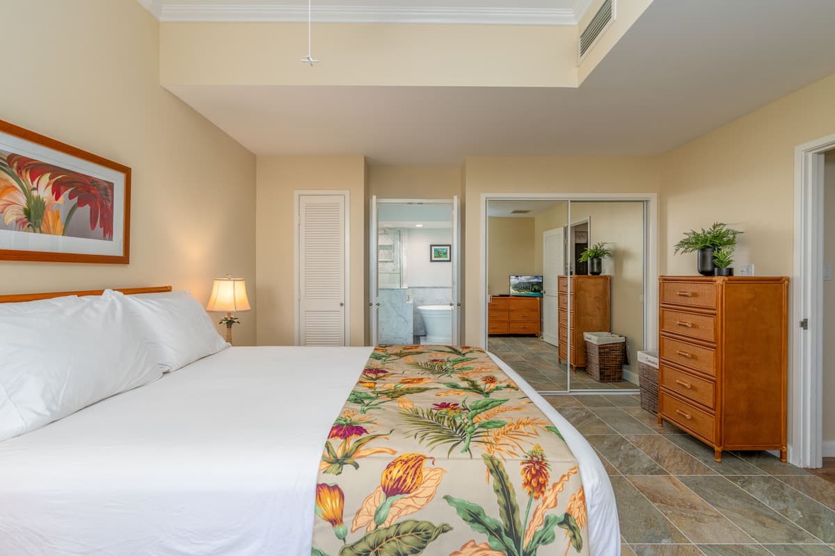 Condo in Waikoloa Village · ★4.85 · 2 bedrooms · 4 beds · 2.5 baths - Photo 4