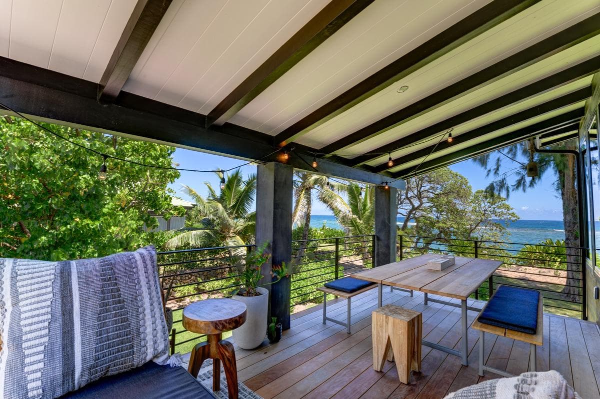 Home in Hanalei · ★5.0 · 2 bedrooms · 2 beds · 1.5 baths - Photo 4