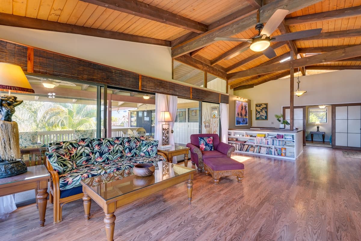 Home in Kailua-Kona · ★4.64 · 3 bedrooms · 4 beds · 2 baths - Photo 5