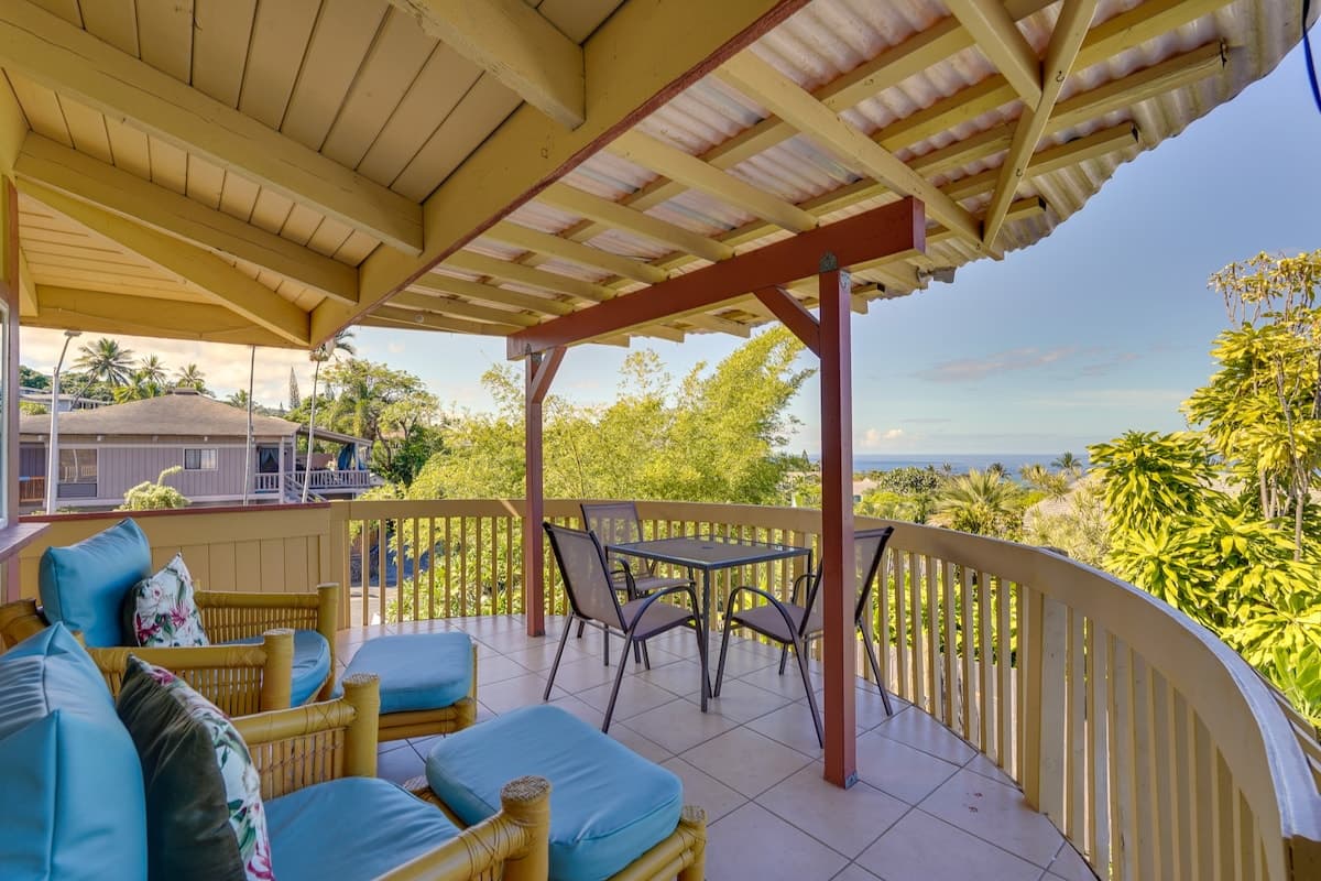 Home in Kailua-Kona · ★4.64 · 3 bedrooms · 4 beds · 2 baths - Photo 1