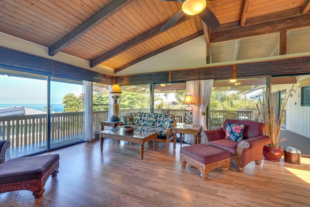 Home in Kailua-Kona · ★4.64 · 3 bedrooms · 4 beds · 2 baths - Photo 3