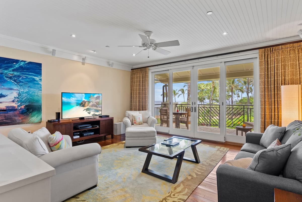 Condo in Kahuku · ★4.92 · 3 bedrooms · 4 beds · 2 shared baths - Photo 1