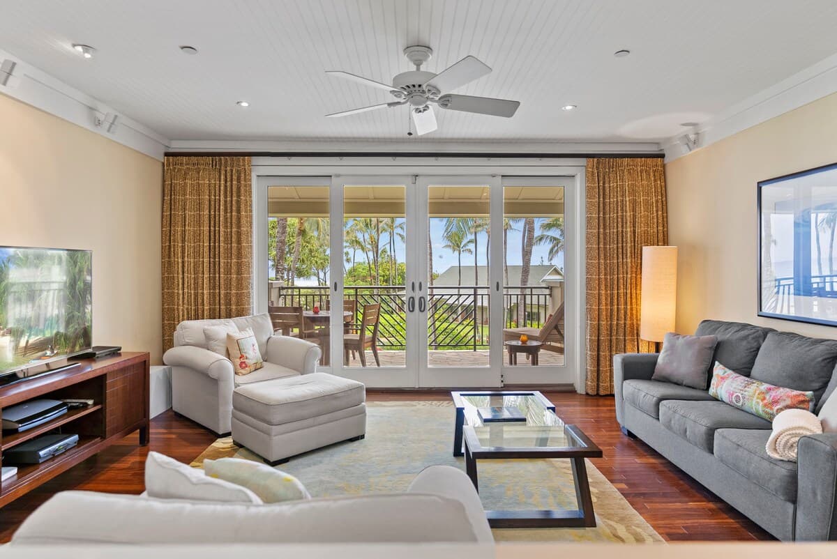 Condo in Kahuku · ★4.92 · 3 bedrooms · 4 beds · 2 shared baths - Photo 3