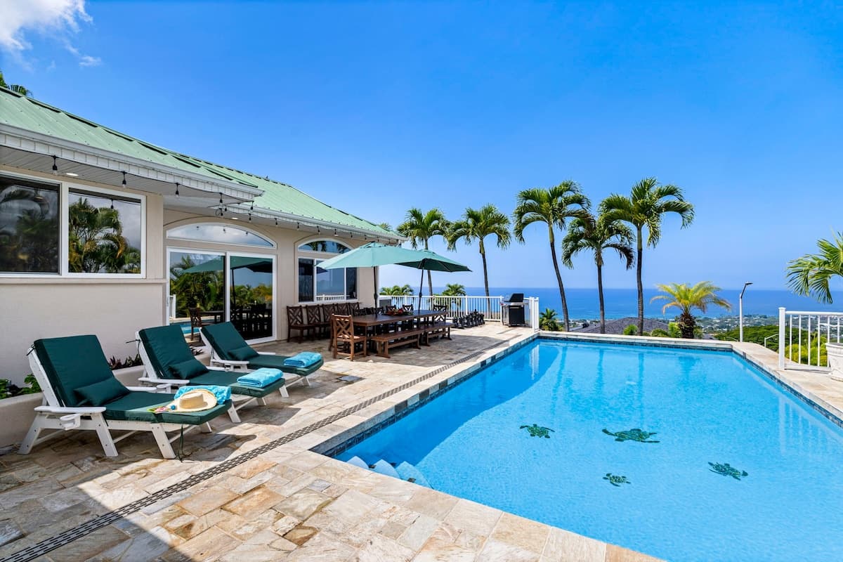 Home in Kailua-Kona · ★4.9 · 5 bedrooms · 10 beds · 3.5 baths - Photo 3