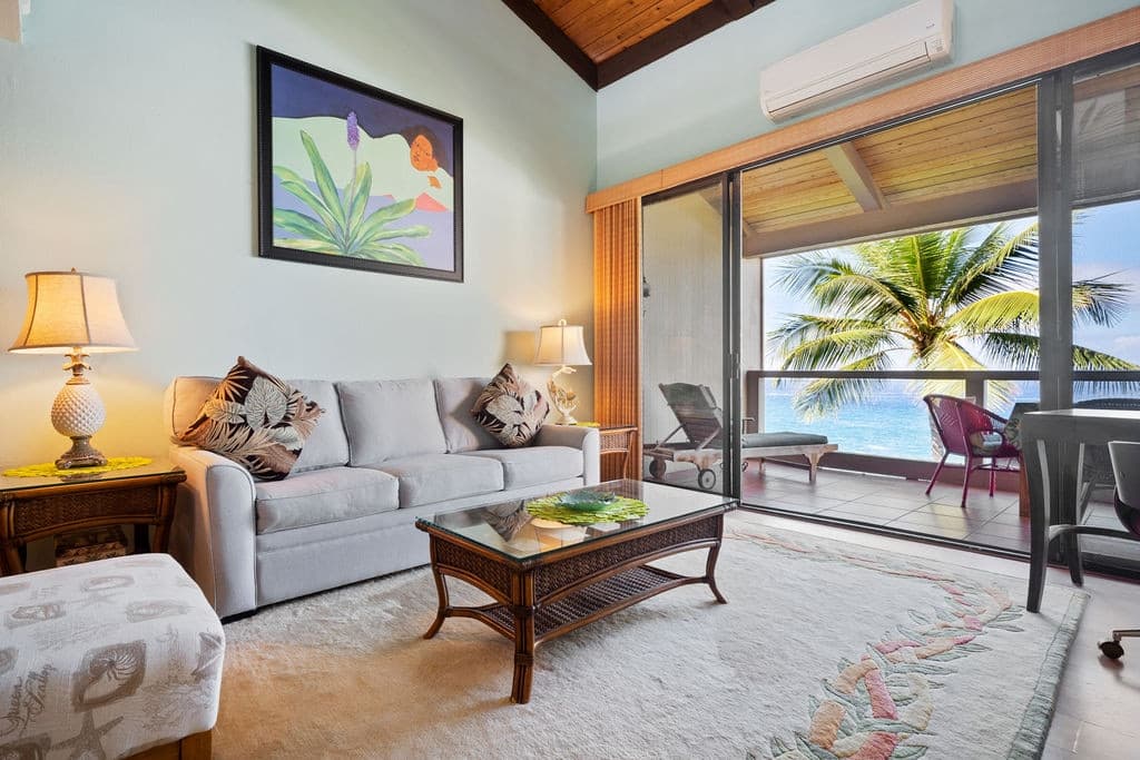 Condo in Kailua-Kona · ★4.82 · 3 bedrooms · 3 beds · 3 baths - Photo 2