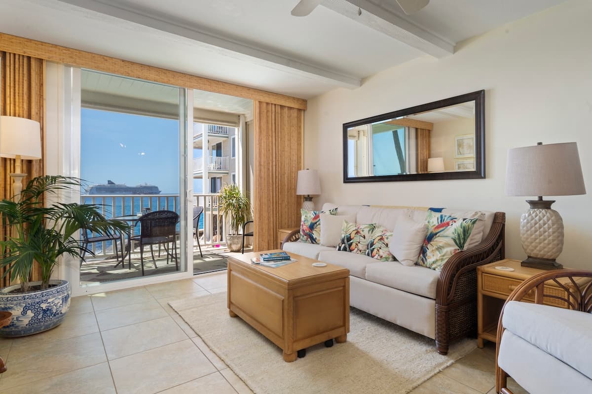 Condo in Kailua-Kona · ★4.66 · 1 bedroom · 2 beds · 1 bath - Photo 3