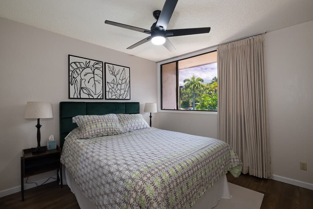 Condo in Kailua-Kona · ★4.79 · 3 bedrooms · 4 beds · 2 private baths - Photo 2