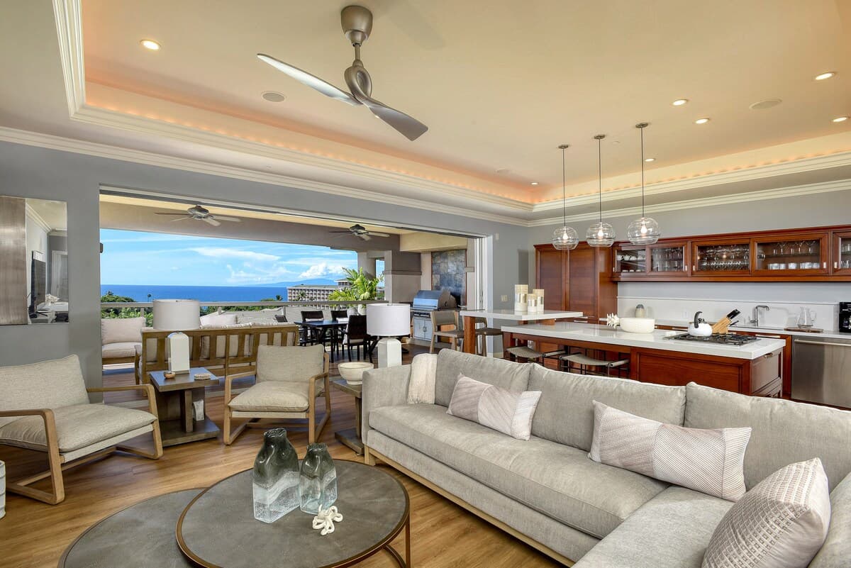 Townhouse in Kihei · ★5.0 · 3 bedrooms · 5 beds · 3.5 private baths - Photo 4