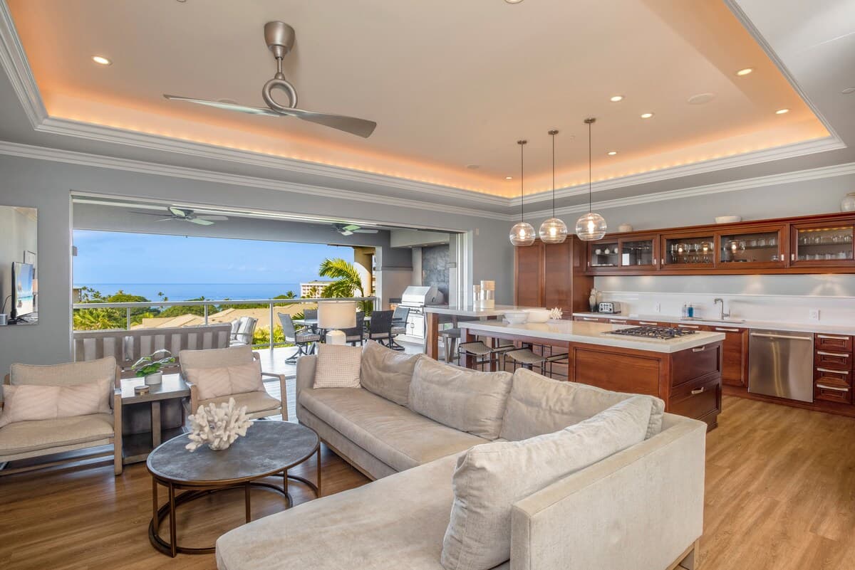 Townhouse in Kihei · ★5.0 · 3 bedrooms · 5 beds · 3.5 private baths - Photo 5