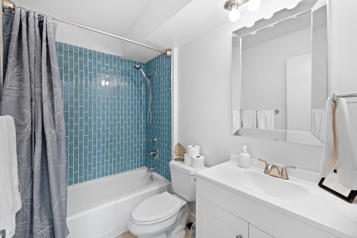 Stunning Waikiki Studio - 5 Star Location! - Photo 4