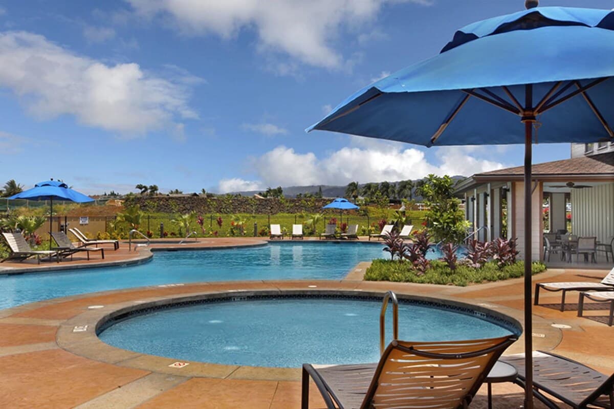 Condo in Koloa · ★4.84 · 3 bedrooms · 5 beds · 3 shared baths - Photo 2