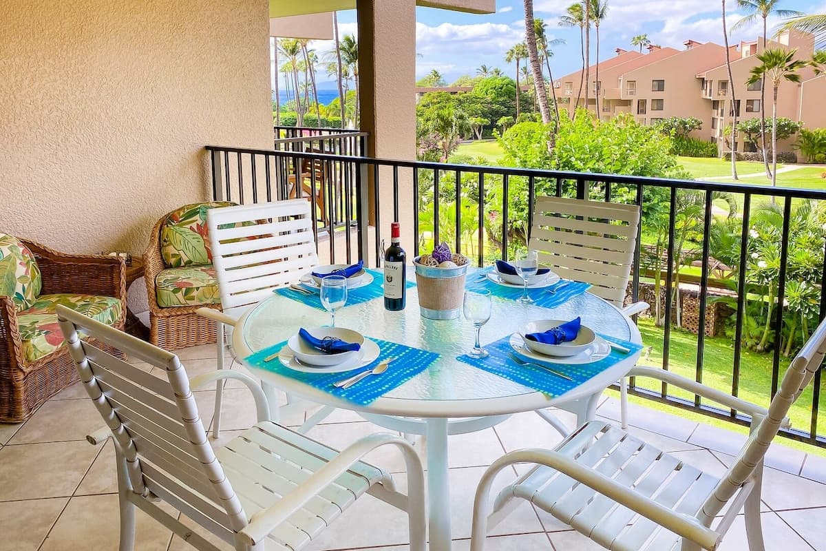 Condo in Kihei · ★4.85 · 1 bedroom · 2 beds · 2 private baths - Photo 1